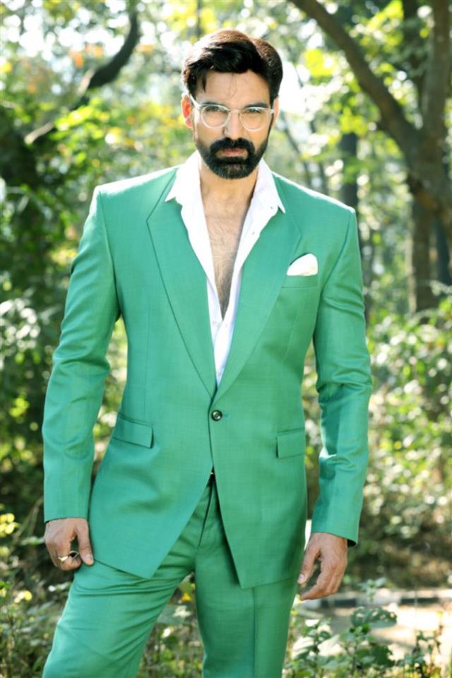 Actor-model Ravi Janghu, who was part of MX Player's show Madhuri ...