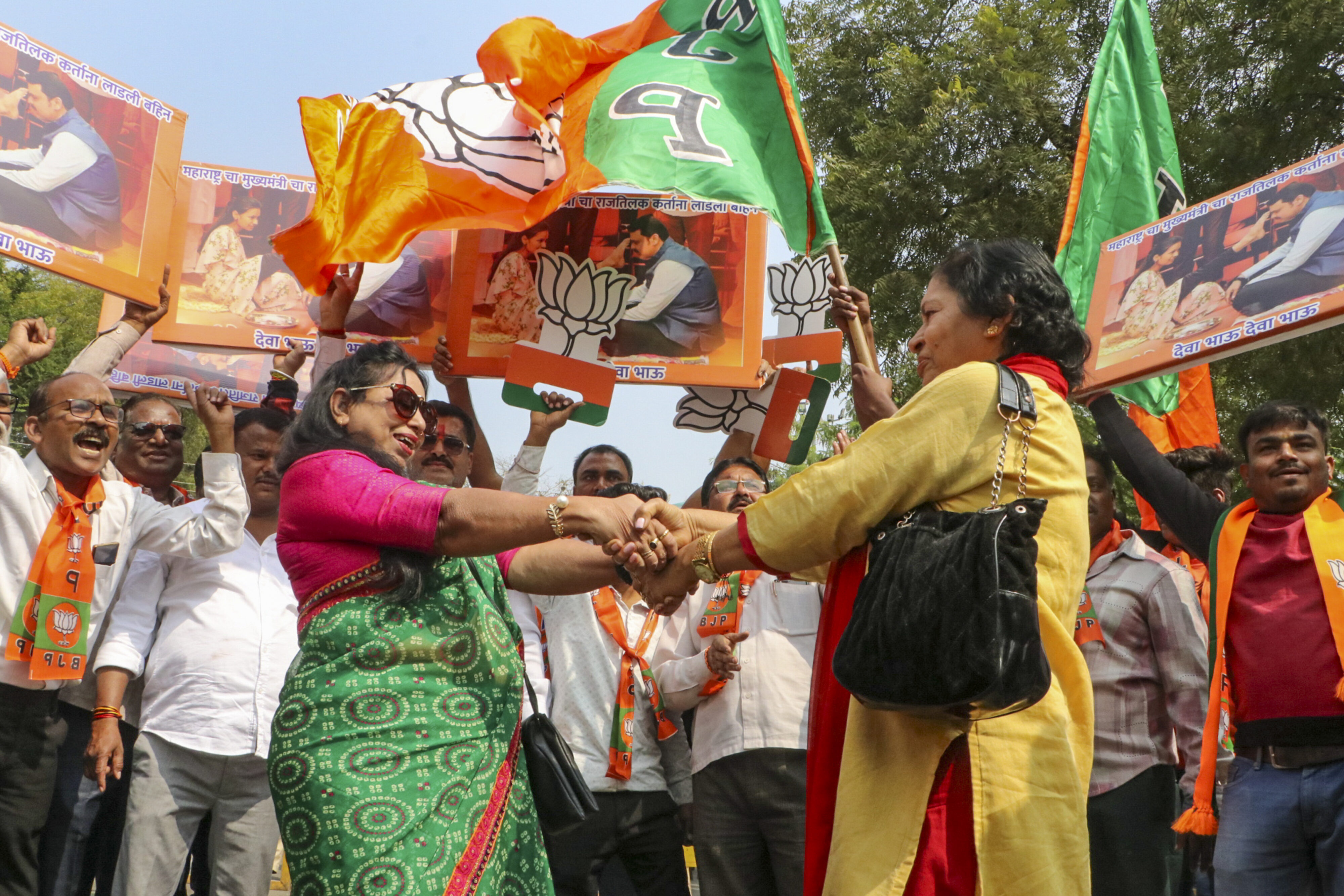 Maharashtra election results LIVE updates BJPled Mahayuti leads in 31 seats, MVA ahead in 18