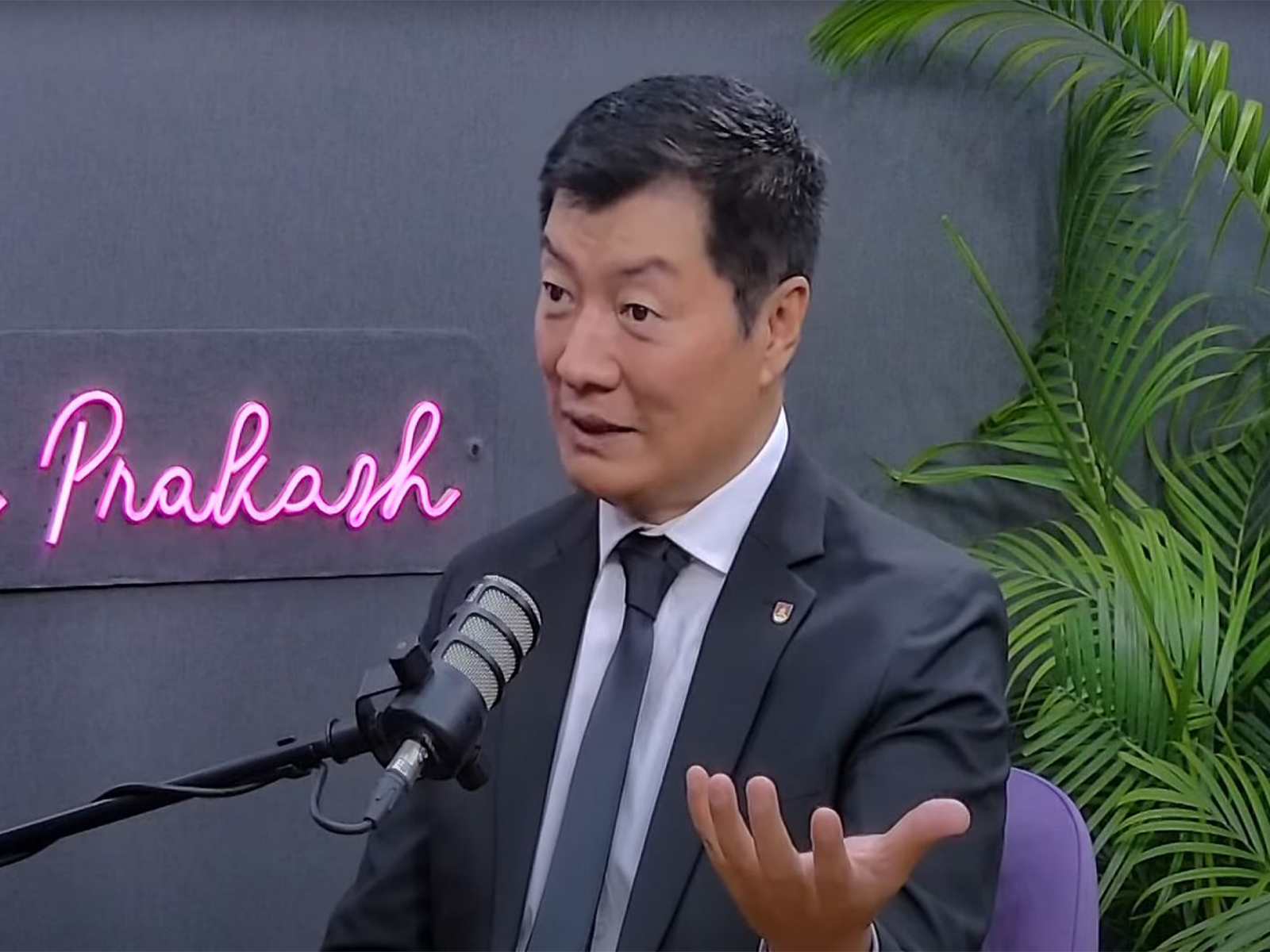 “China wants to control everything. You have no idea what the Chinese system is,” warns Lobsang Sangay on India-China thaw