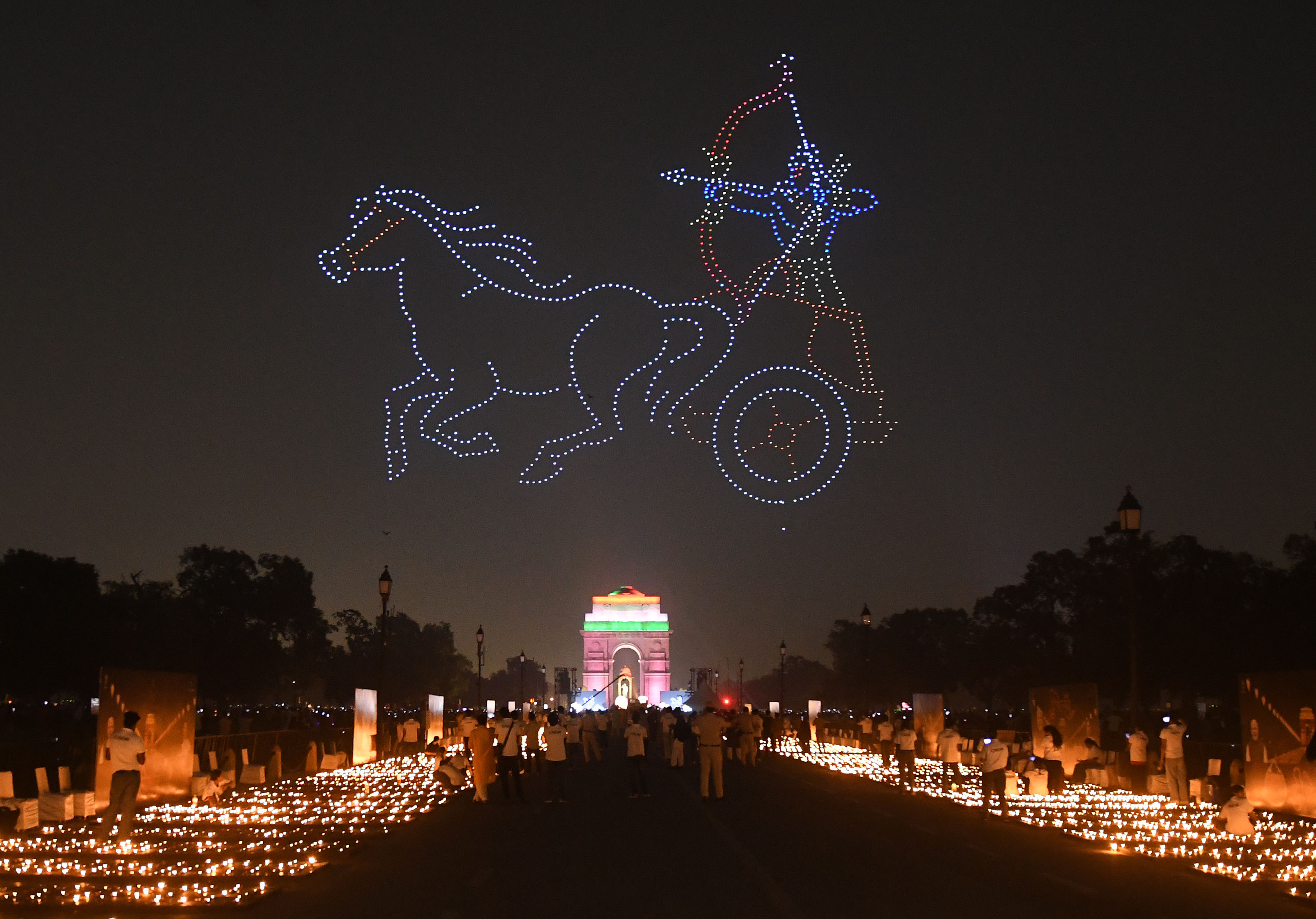 68f3e26317a61 11810506CD  LGHTNING OF DIYAS AT KARTAVYA PATH 18 09 2025 DELHI MUKESH 4