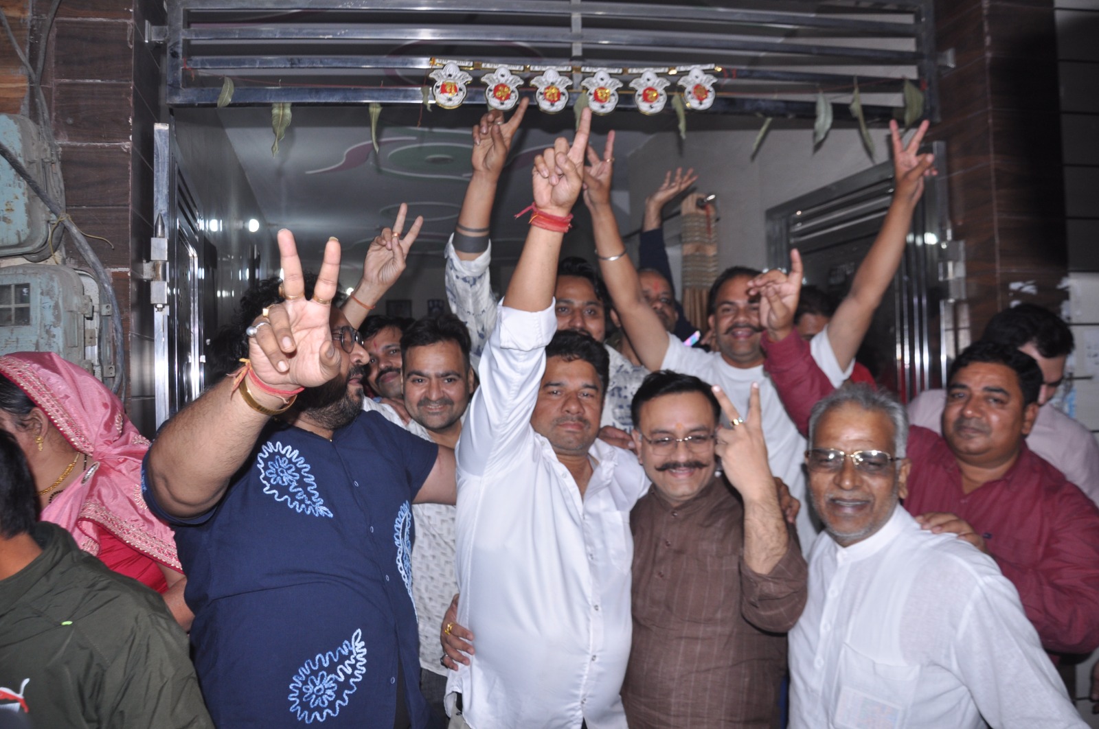 69084dfa66f97 Safali 4