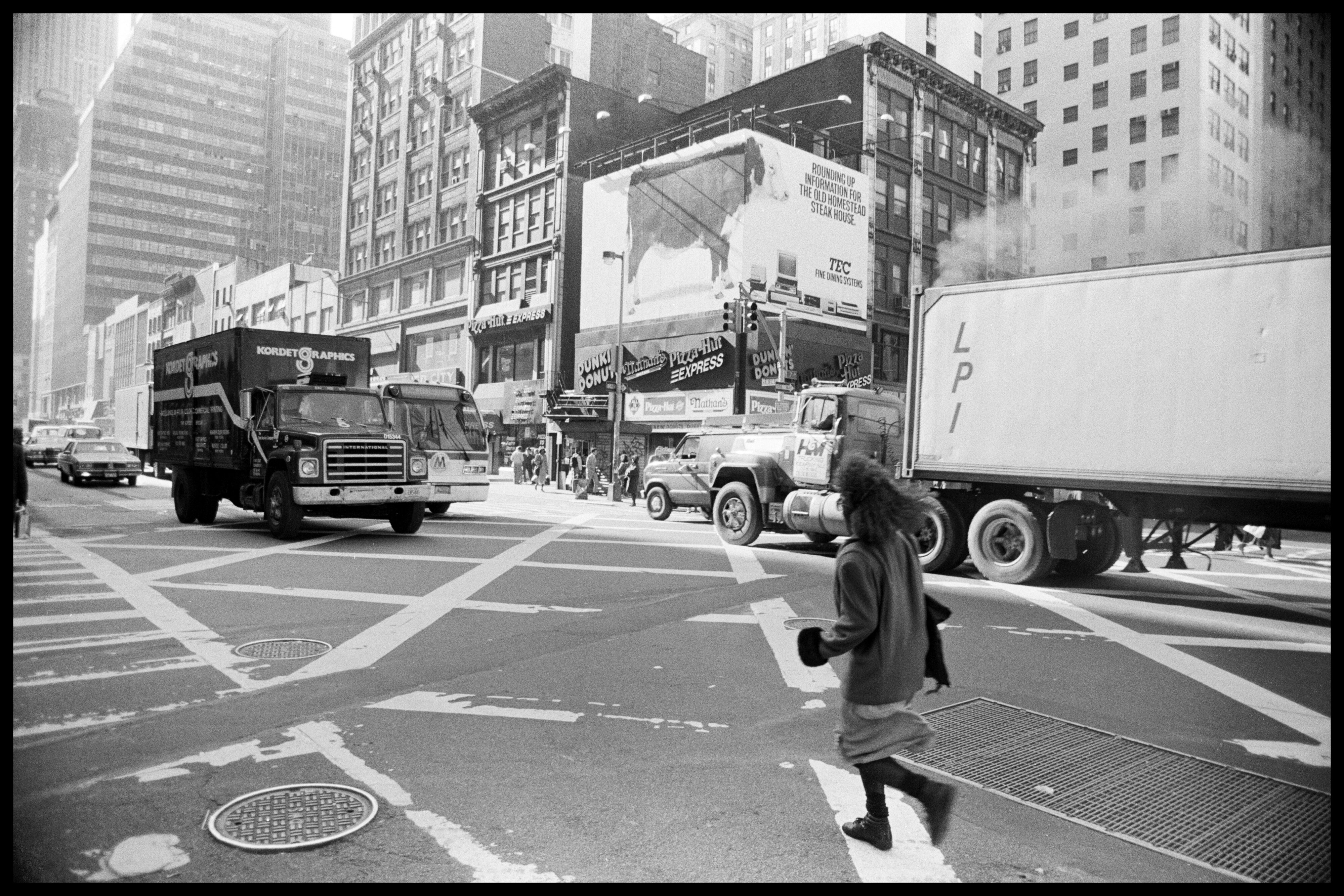 690f326649a32 Manhattan 3