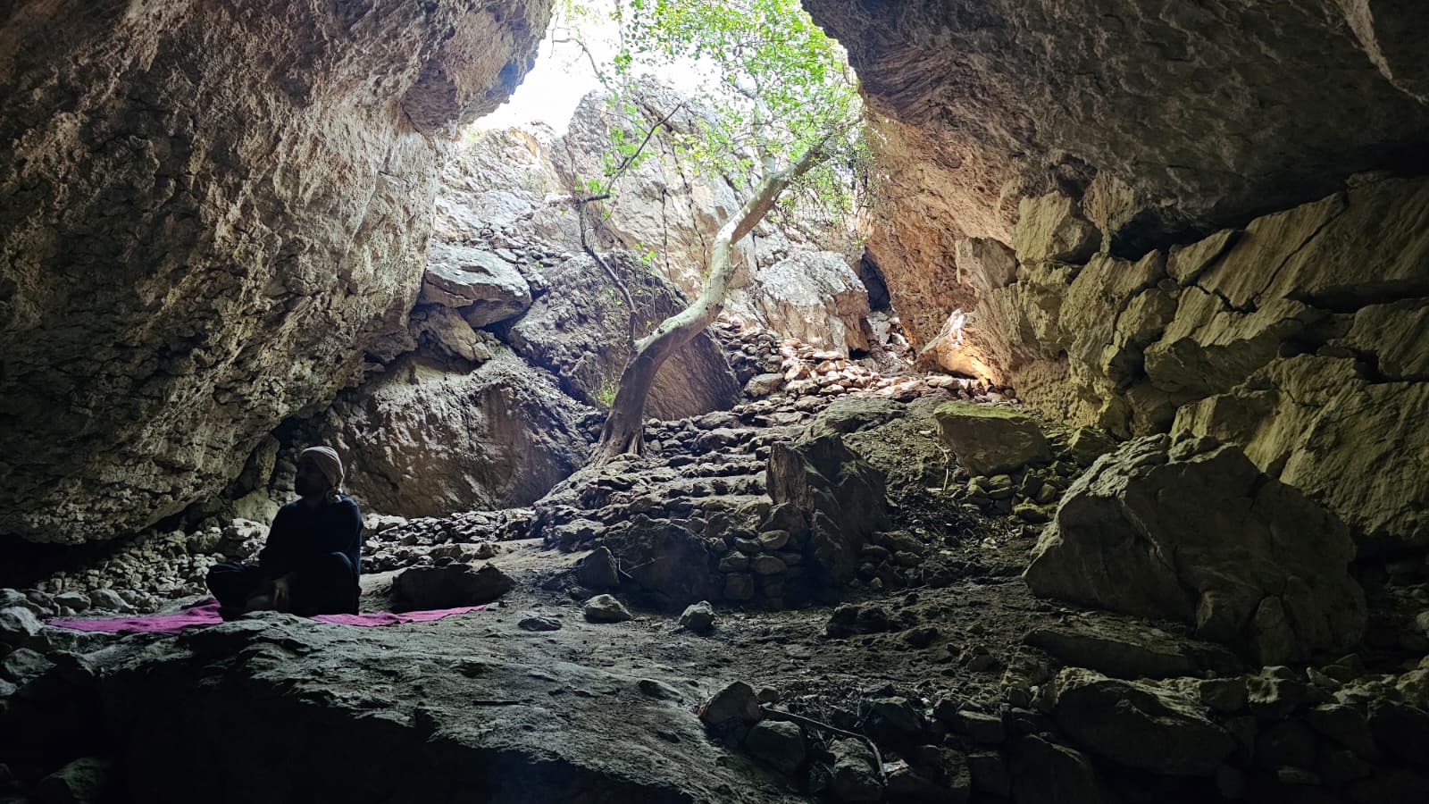 The Vanishing Silence of the Chilla Gah