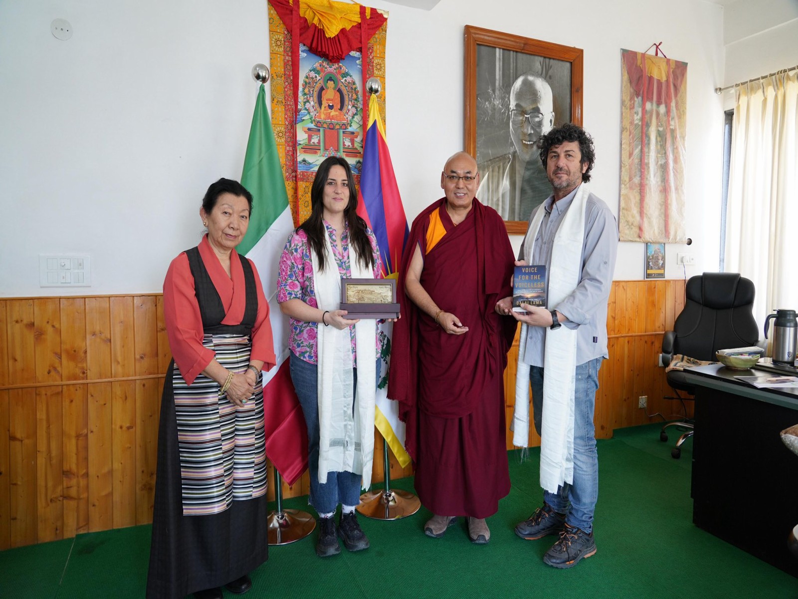 Italian representatives visit Tibetan Parliament-in-Exile, discuss Tibet’s political situation