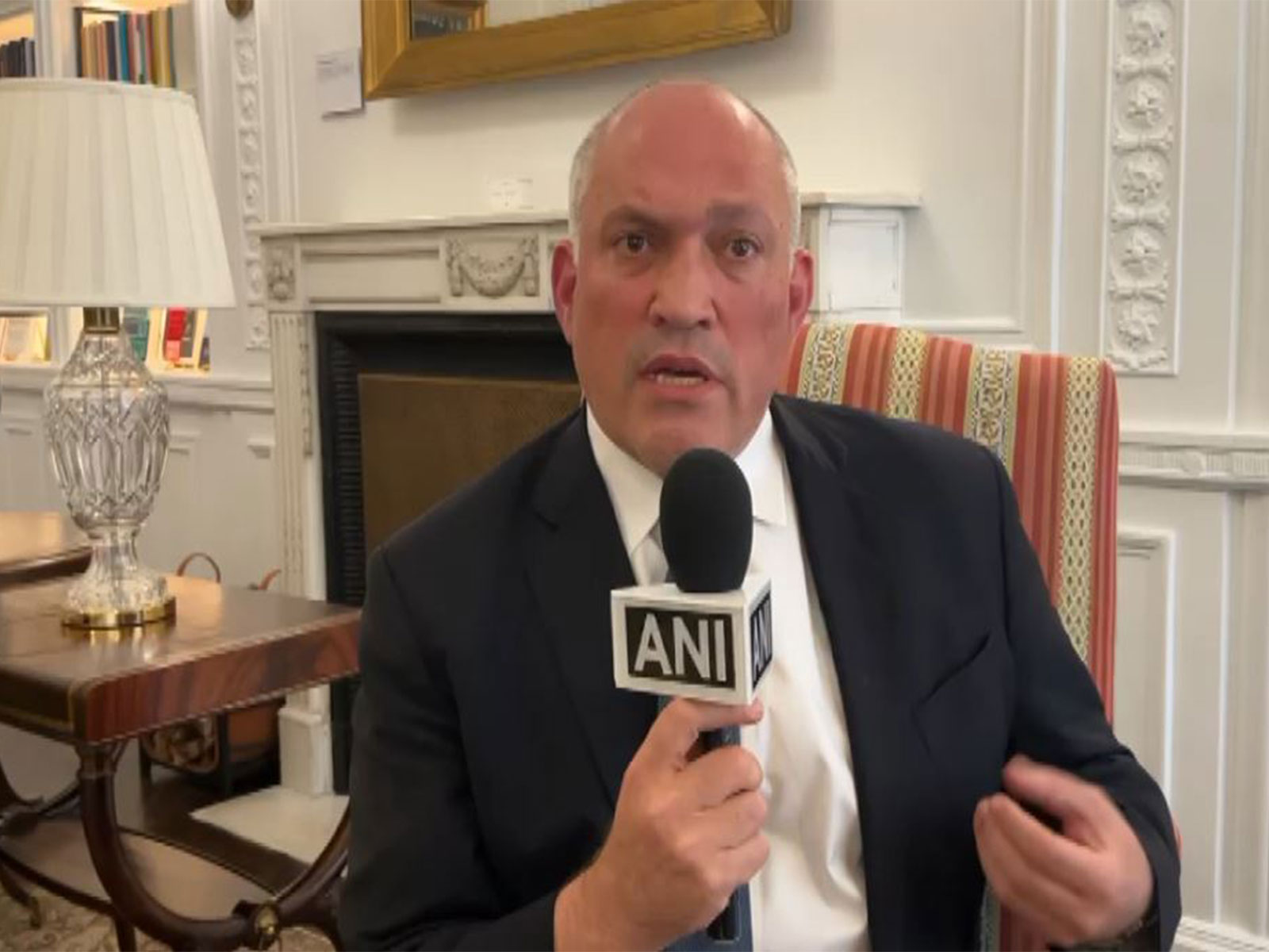 Depending on Pak to solve Iran problem is like relying on fascist Italy to solve Nazi problem: US expert