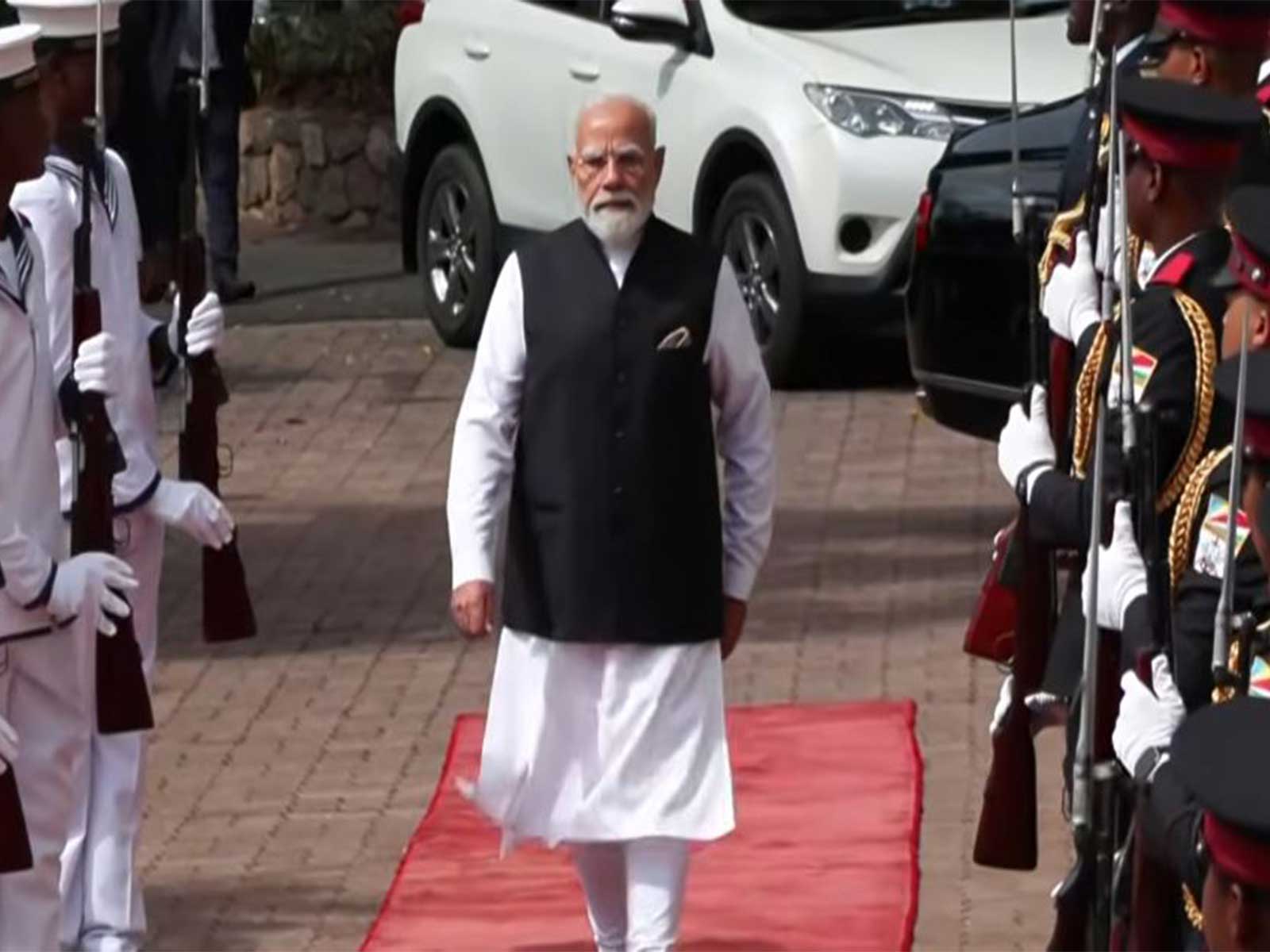 PM Modi receives Guard of Honour at State House in Seychelles