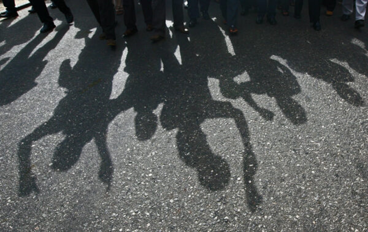 BJP stages protest against Congress in Shimla; workers sing Vande Mataram amid Assembly row
