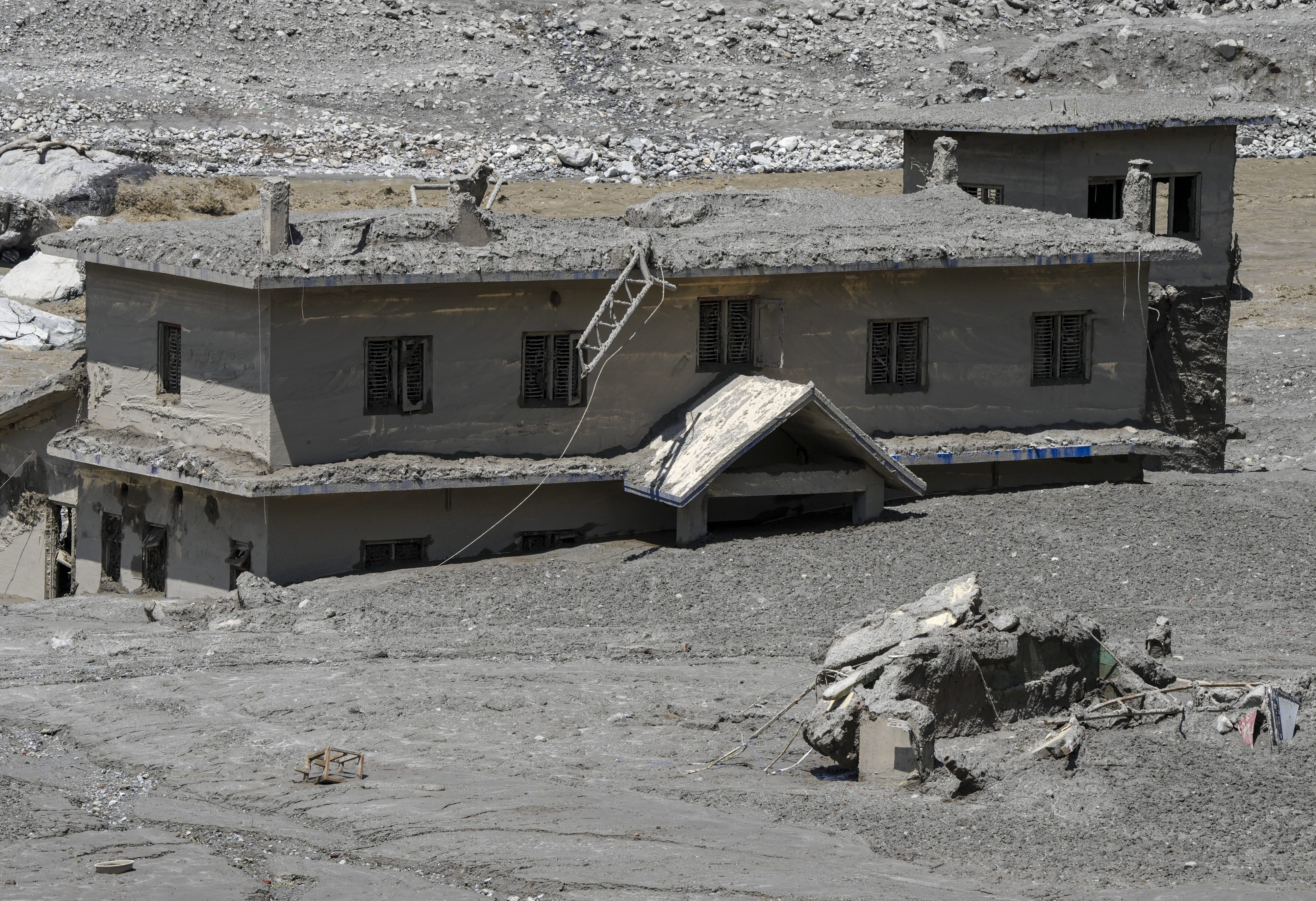 Nepal flash floods: UK offers 5 million pounds, emergency responders