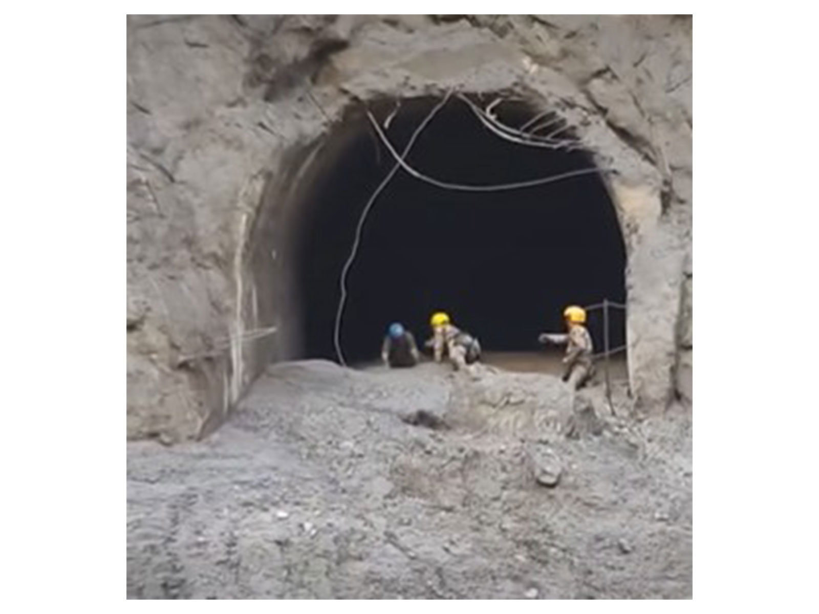 Nepali Army deploys special team at flood-hit hydropower tunnel in Rasuwa, 2 rescued